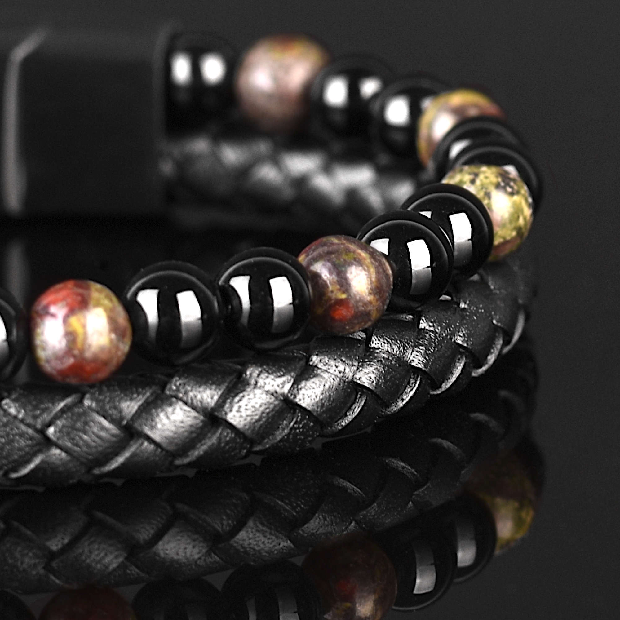 Draco - Genuine leather bracelet with dragon blood stone