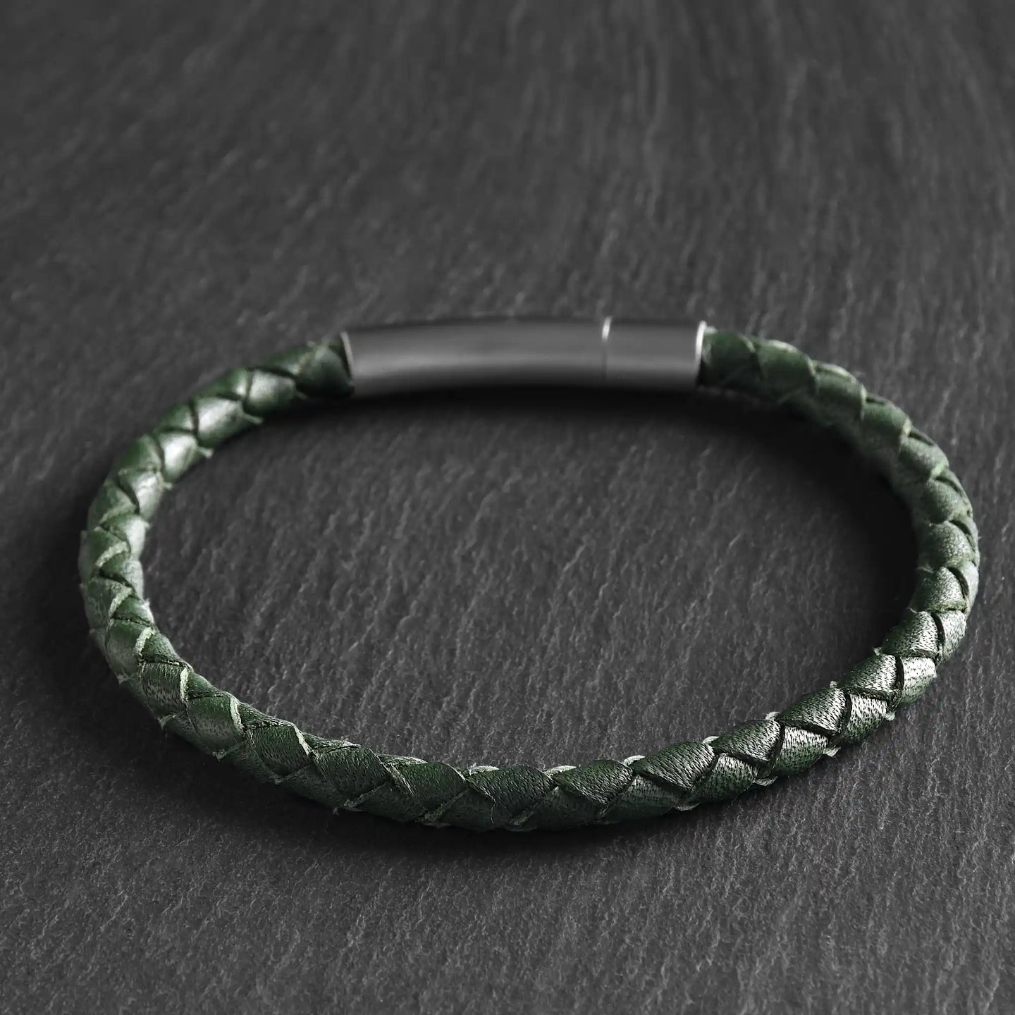 Hale - 4mm super soft Nappa leather bracelet in olive green