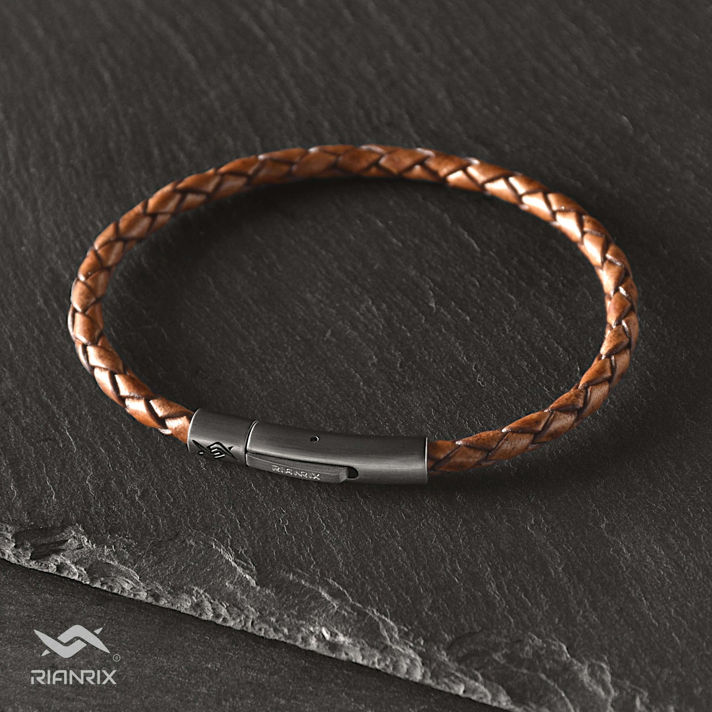 James - 4mm bolo genuine leather bracelet in antique light brown