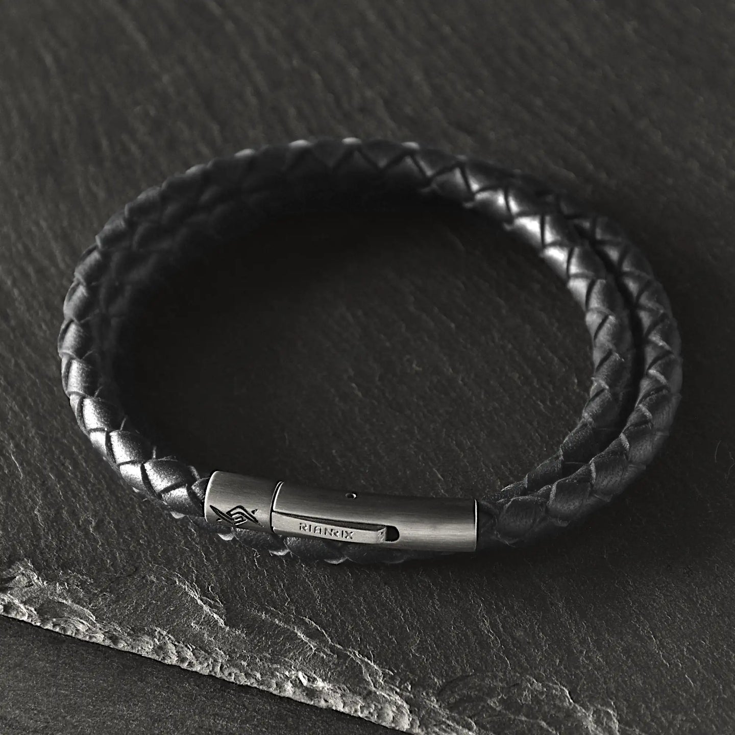 Lennox - 4mm super soft Nappa leather bracelet in classic black