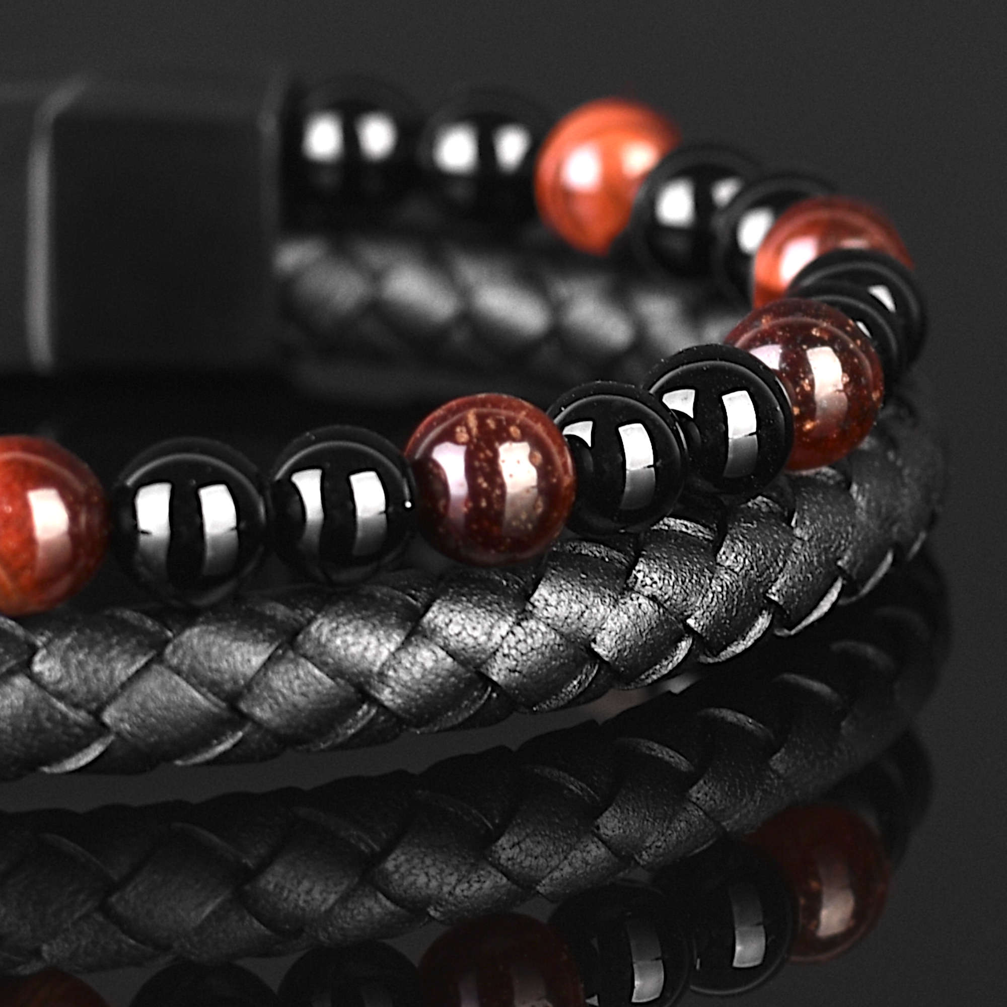 Redeye - Genuine leather bracelet with red tiger-eye stone