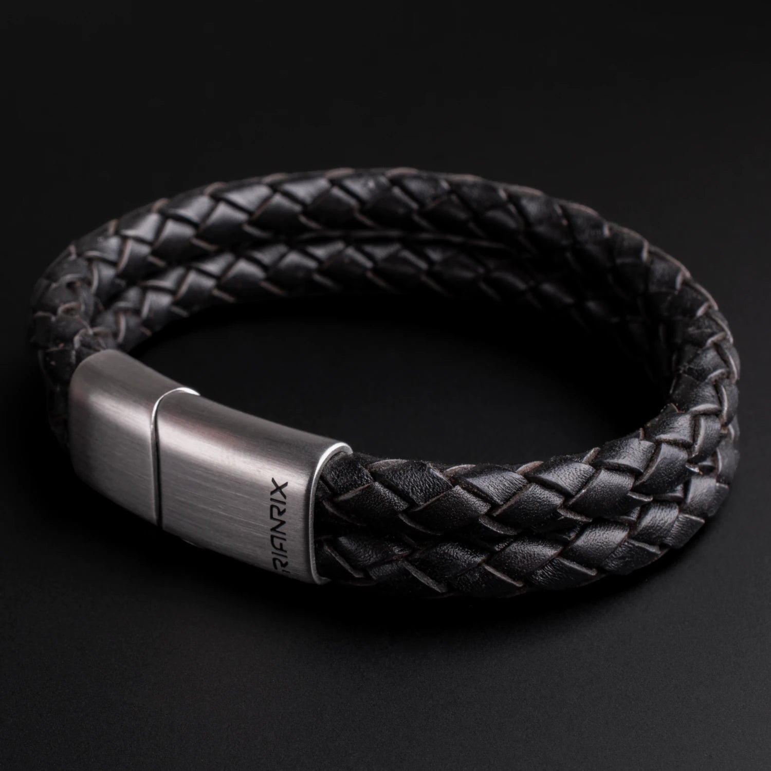 Rhys – 6mm Premium Double-Layer Leather Bracelet (Classic Black)